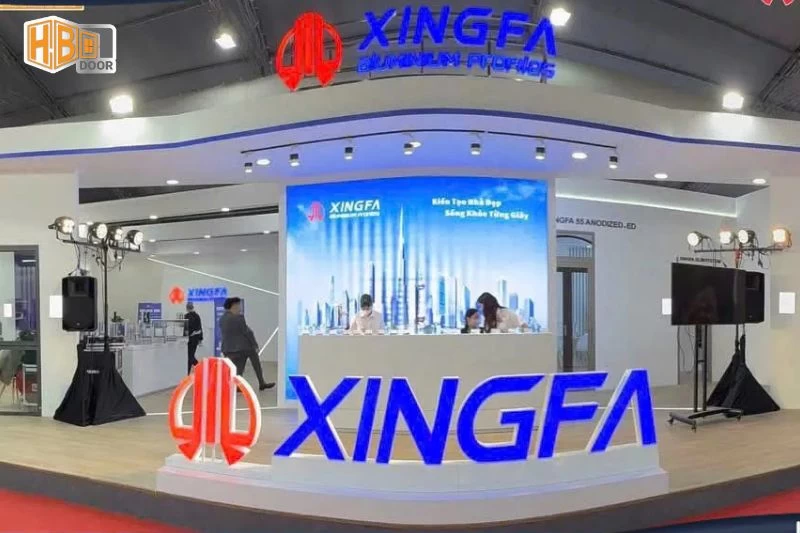 cửa lùa 1 cánh nhôm xingfa
