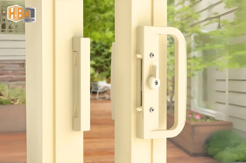 TOP 10 mẫu khóa cửa lùa phổ biến, đảm bảo an ninh và thẩm mỹ