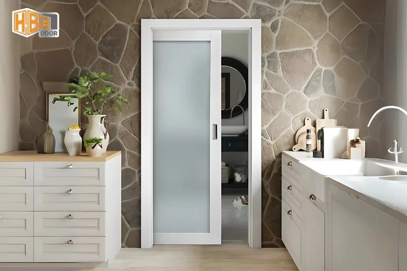 cửa lùa nhà vệ sinh