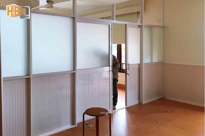 Vách ngăn nhôm kính cửa lùa