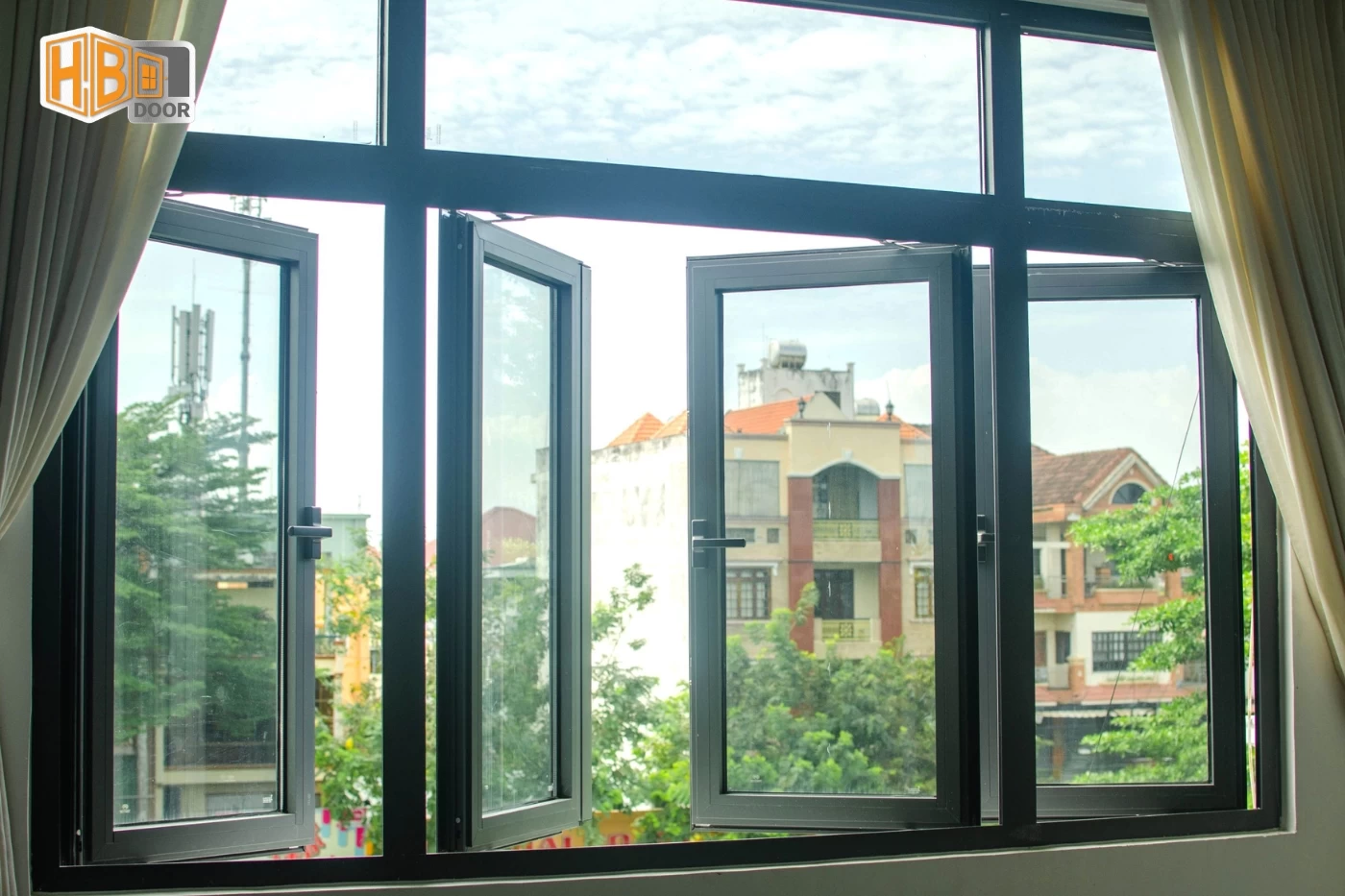 hèm cửa sổ