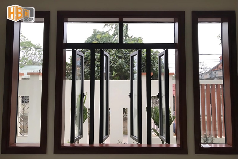 cửa sổ mở quay 4 cánh